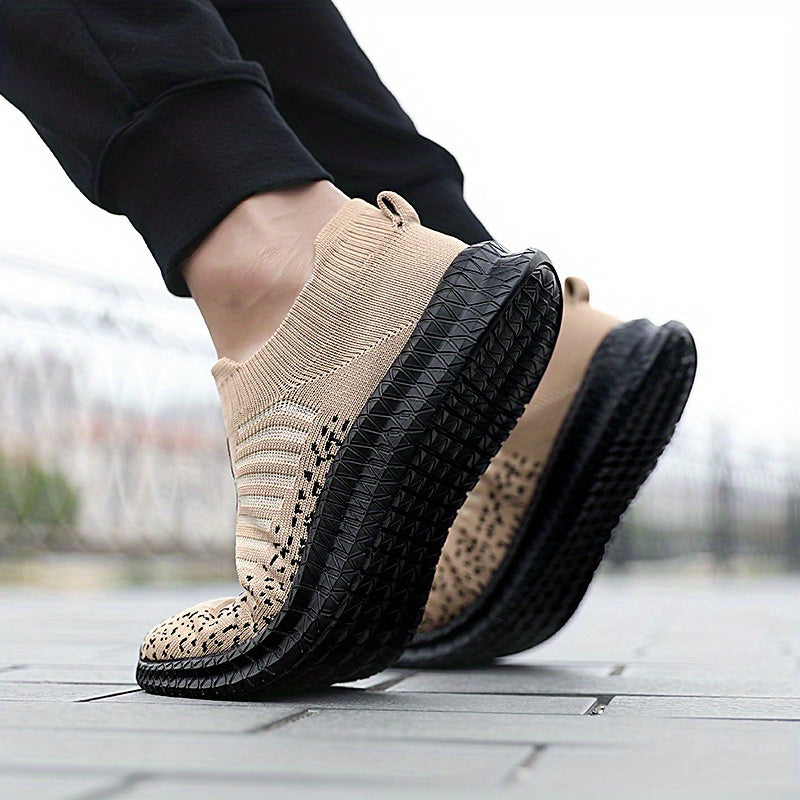 [Lightweight Breathable Running Shoes] Men's Slip On Breathable Lightweight Running Shoes, Outdoor Casual Walking Shoes Men's Sneakers